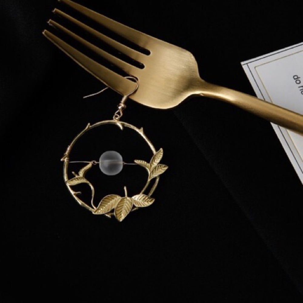 ⭐️Golden Ring Geometric Ivory Ball Earrings - Picture 4 of 8